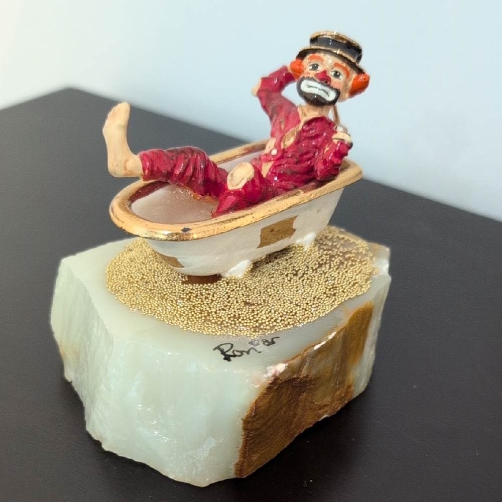 Ron Lee -artist- 1985 Bronze Clown in Bathtub Figurine 4" Tall -Flaw On Hand